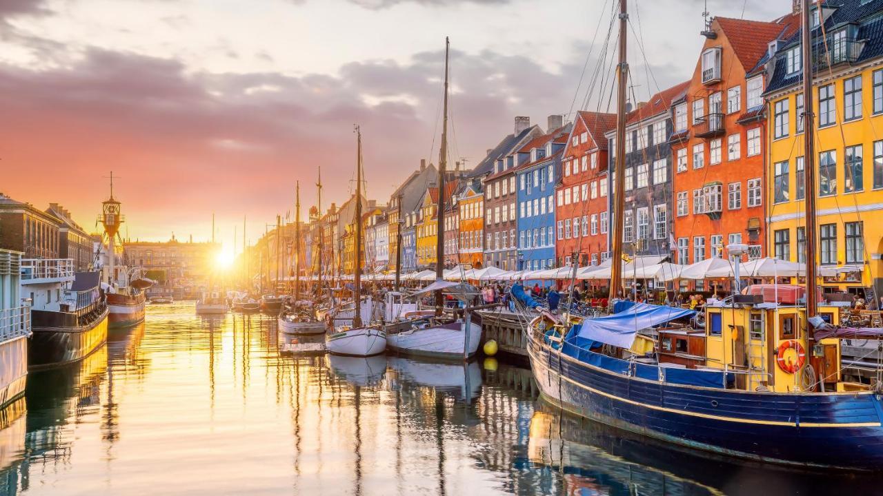 Lavish 4Br Apartment In The Heart Of Cph By The Canals Copenhague Exterior foto